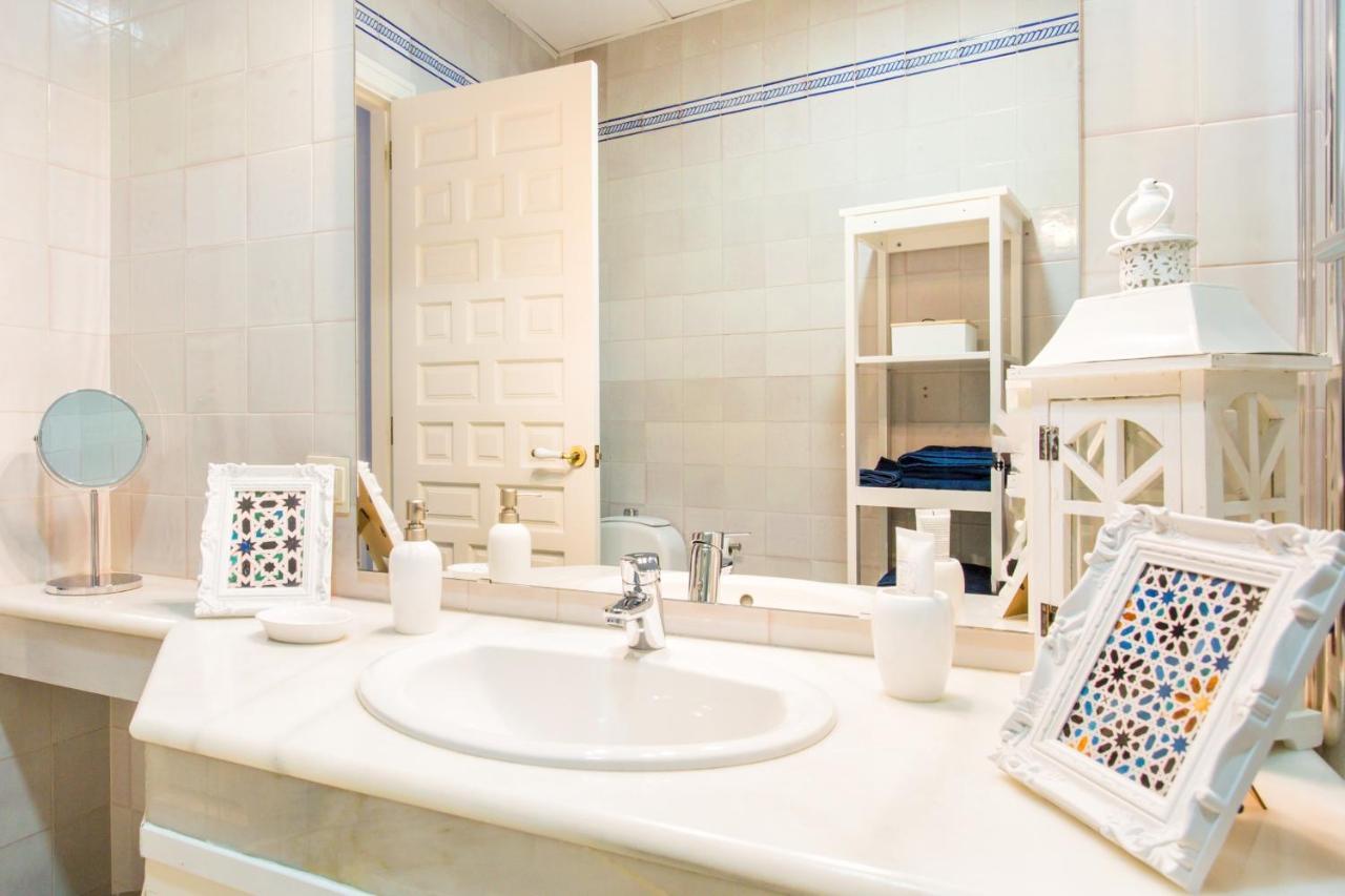Magico Apartamento En Casa Palacio Del Siglo XVII 塞维利亚 外观 照片