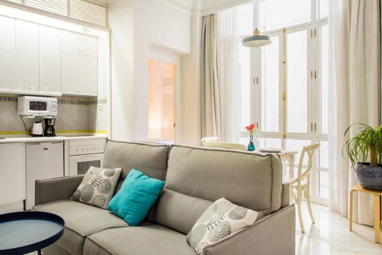 Magico Apartamento En Casa Palacio Del Siglo XVII 塞维利亚 外观 照片