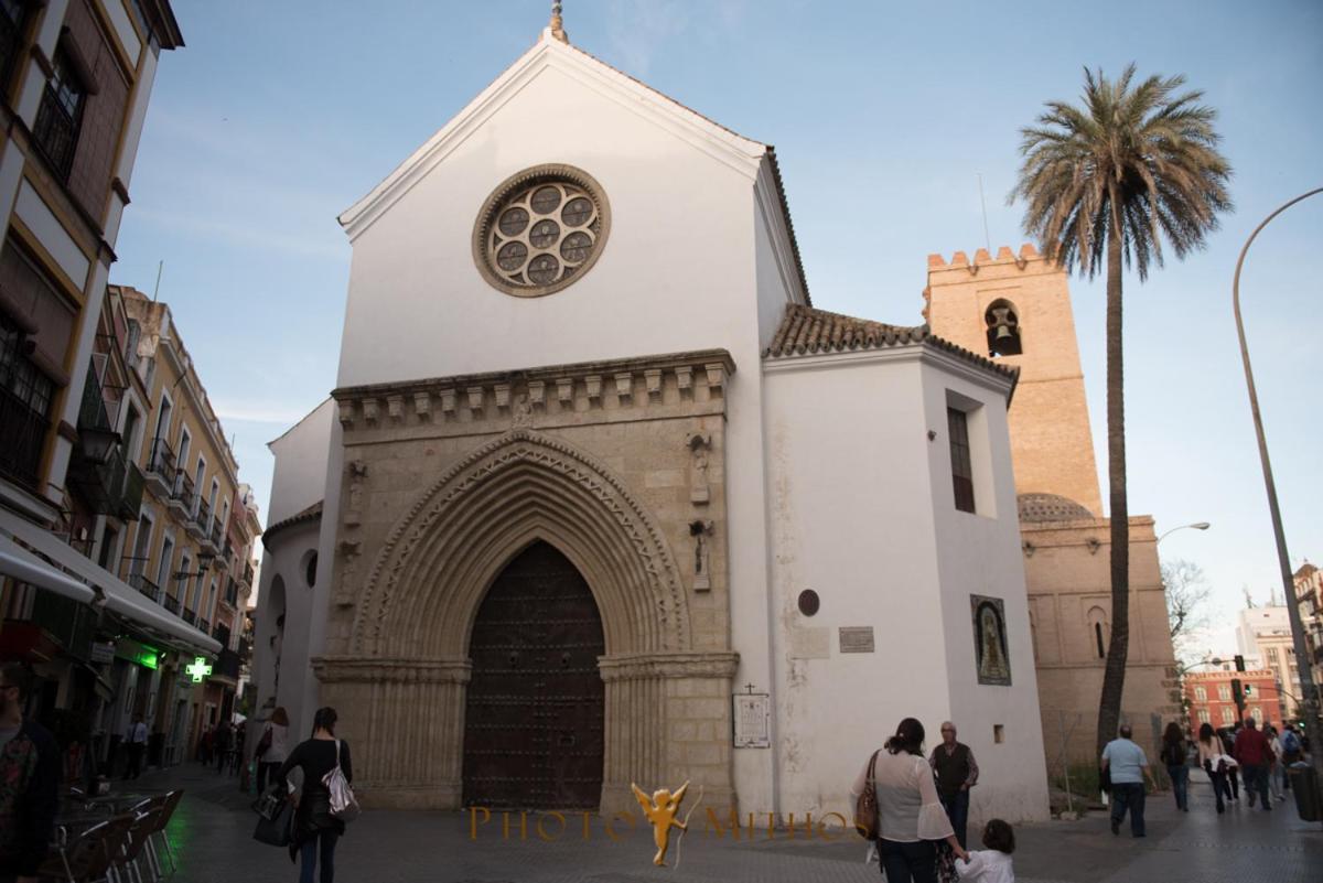 Magico Apartamento En Casa Palacio Del Siglo XVII 塞维利亚 外观 照片